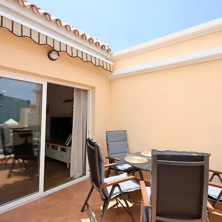 Sebastian Apartament *